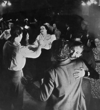 12th November 1949:  Jazz fans dance the night away to the wild sounds of Humphrey Lyttelton and his band, playing at a meeting of the London Jazz Club in the basement of No 100 Oxford Street. Original Publication: Picture Post - 4919 - A New Jazz Age - pub. 1949  (Photo by Charles Hewitt/Picture Post/Getty Images)