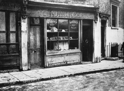 Shop in Pennyfields in 1924