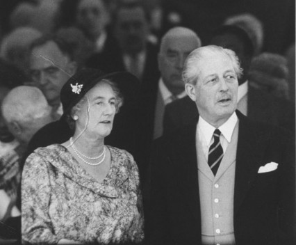 Prime Minister Macmillan and his wife in 1960