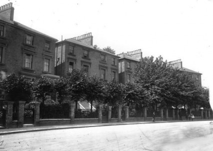 Hilldrop Crescent near Holloway in 1910